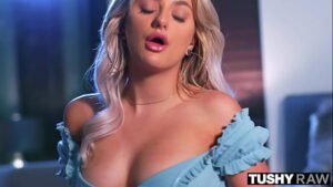 Sensational blonde in ass action