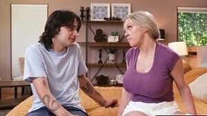 Anal Desires of a Horny MILF